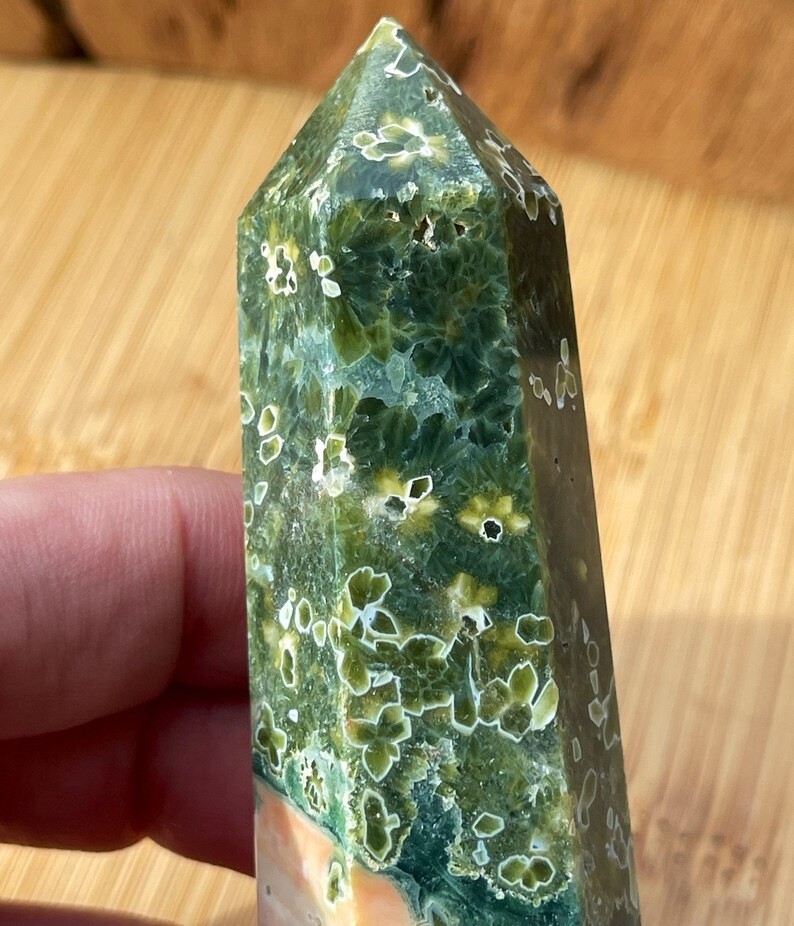 Madagascar 7th Vein Green & Yellow Ocean Jasper Tower • Natural Orbicular Jasper