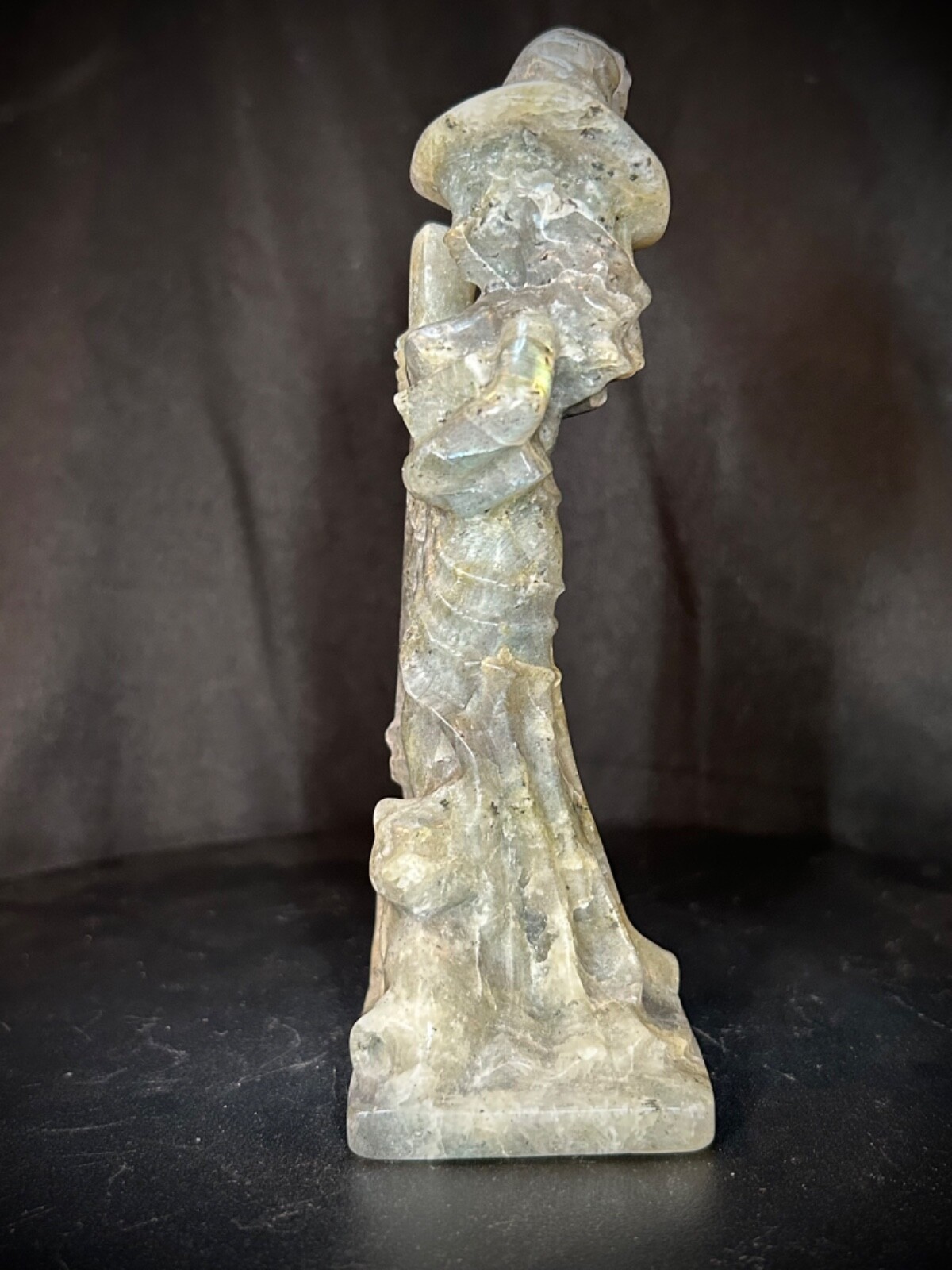 6″ Low Flash Gray Labradorite Witch, Broom, And Cat Carving 11.4oz