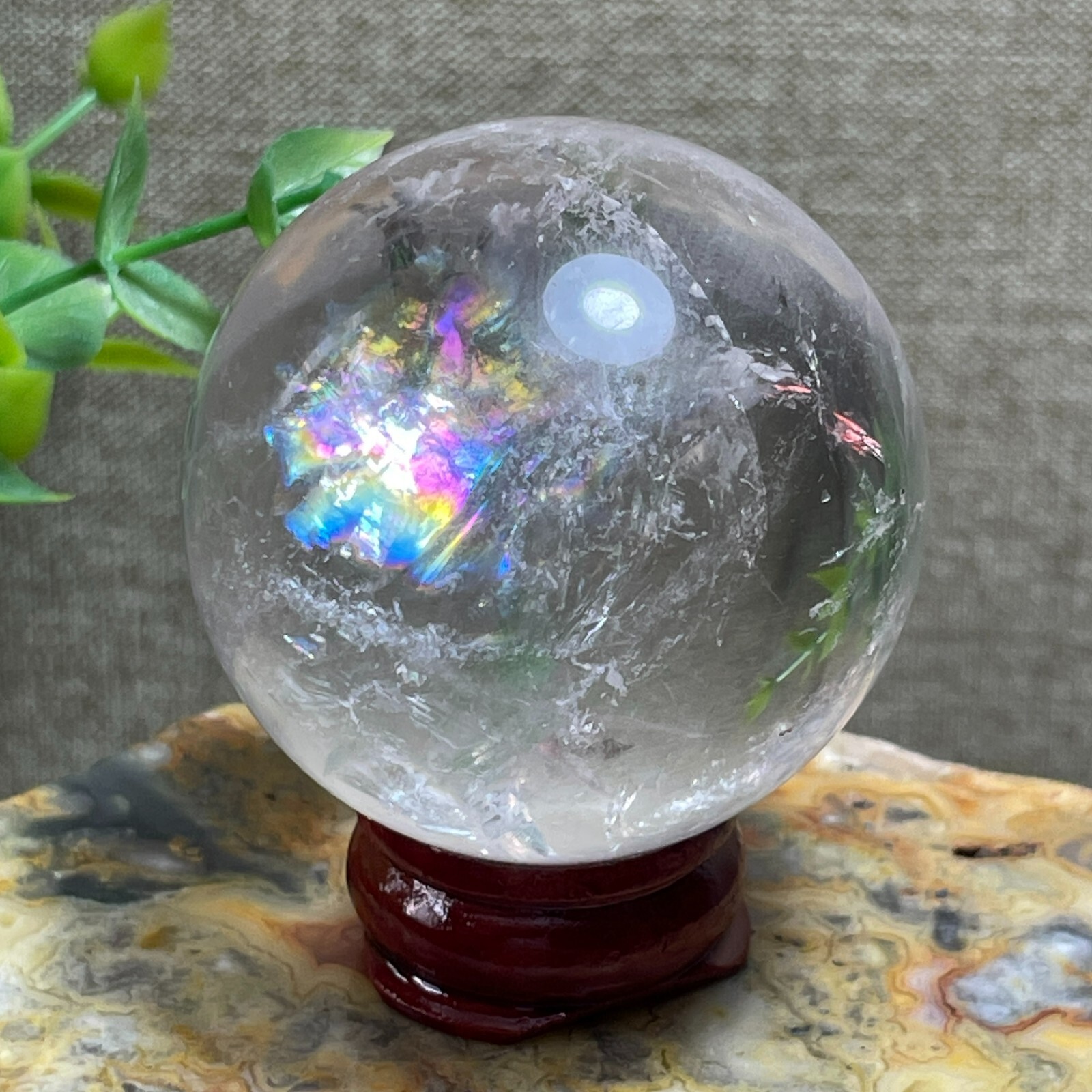 Natural White Crystal Clear Quartz Crystal Sphere Ball Healing rainbow 117g A2