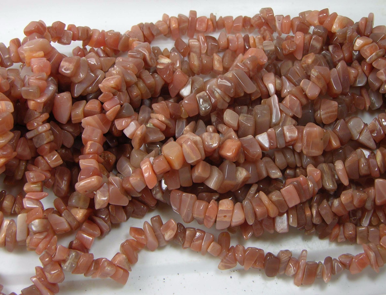 India 100% Natural Moonstone Chip Bead Crystal Necklace 18″