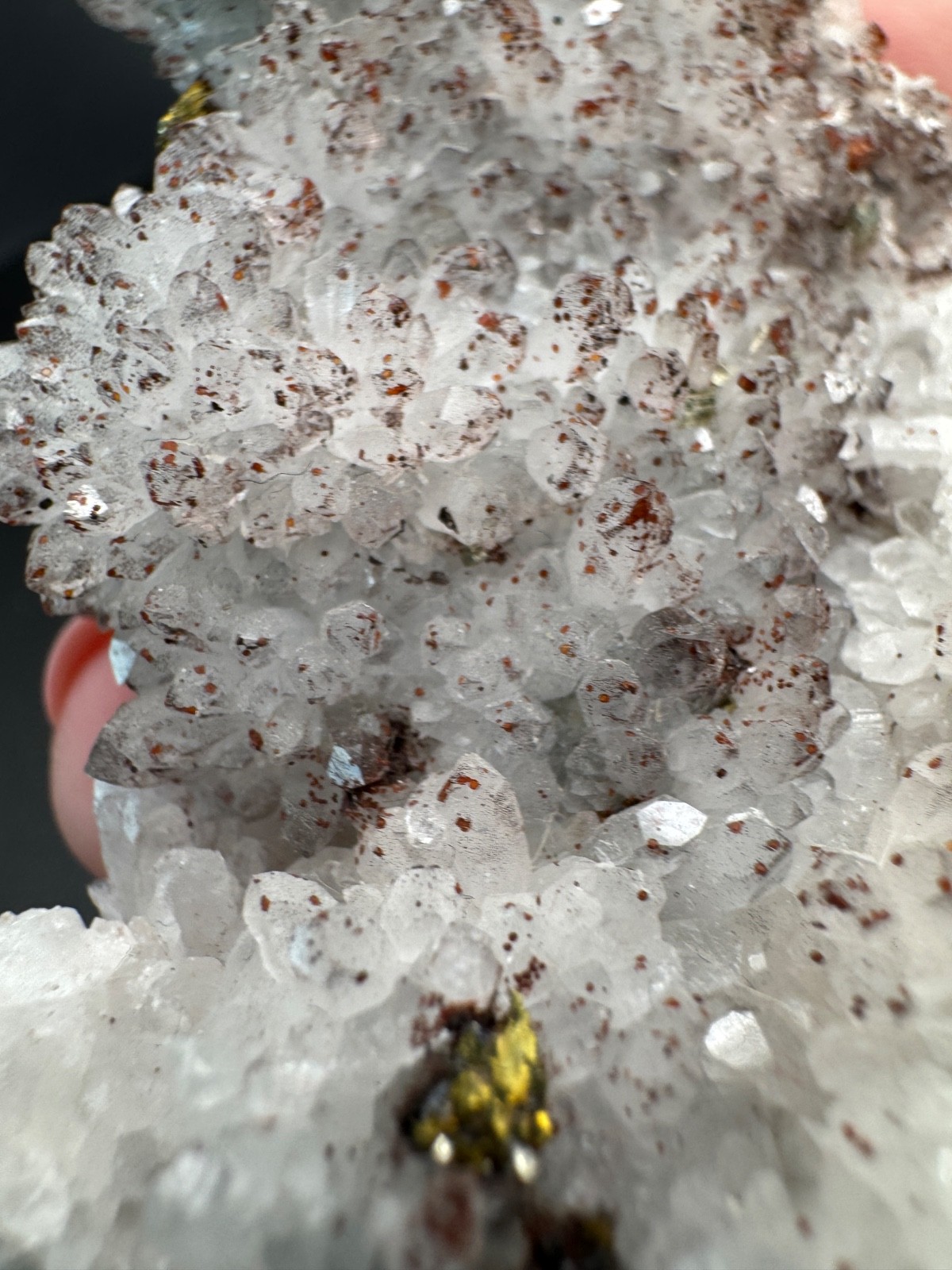 6277 Strawberry Quartz with Golden and Rainbow Pyrite 106g Hun Nan
