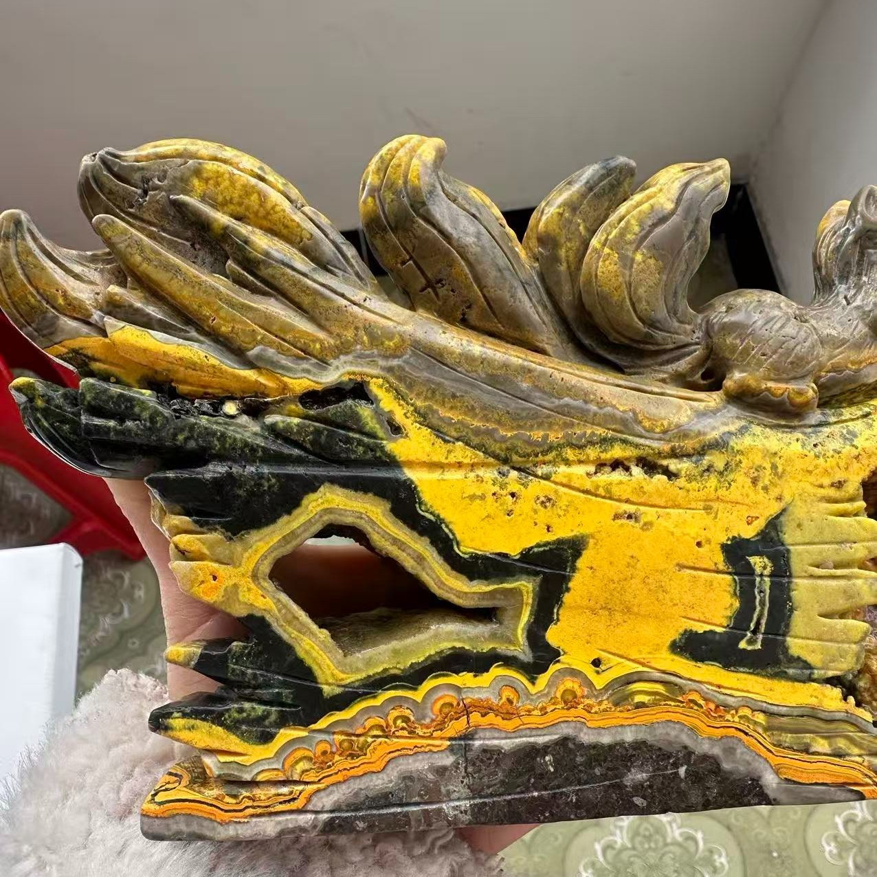 3.03LB Natural bumblebee Quartz Carved nine-tailed fox Skull Crystal Reiki Decor