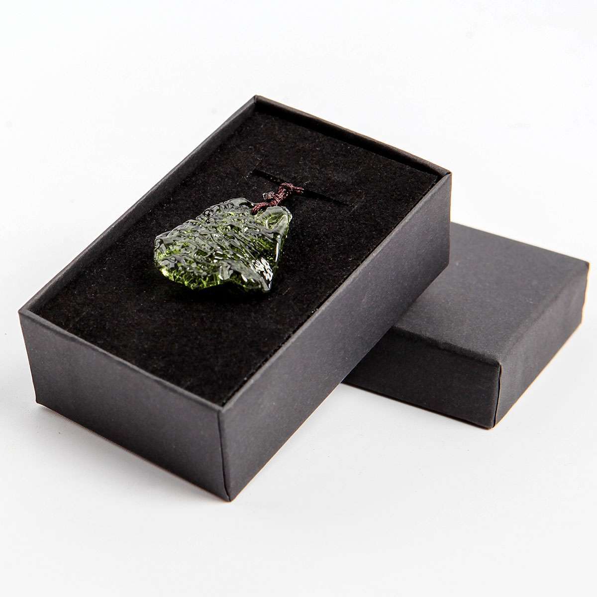 Natural Crystal Green Gem Moldavite Meteorite Glass Necklace Pendant Stone new