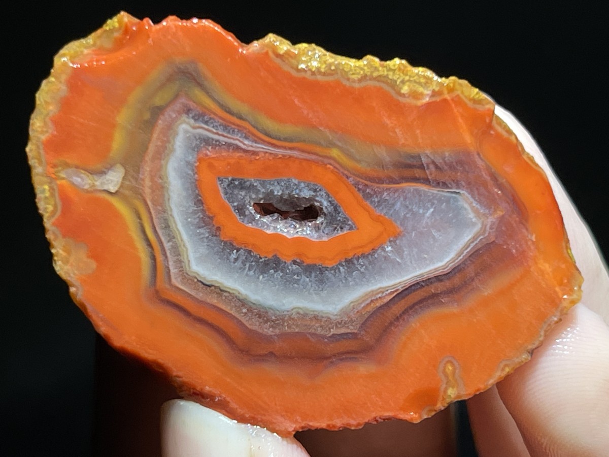 Natural 15 half Rough Chinese Agate crystal geode Achat Nodule Hebei 615g AA11