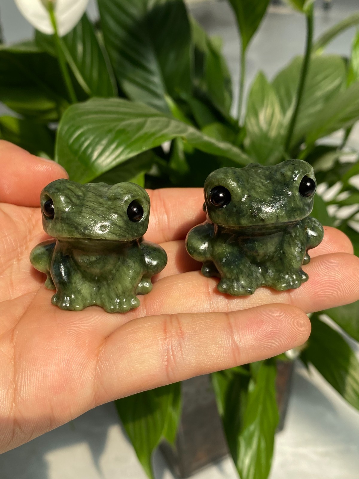 1pc Natural Green Jade Quartz Carved Crystal Frog skull reiki heal gift Decor