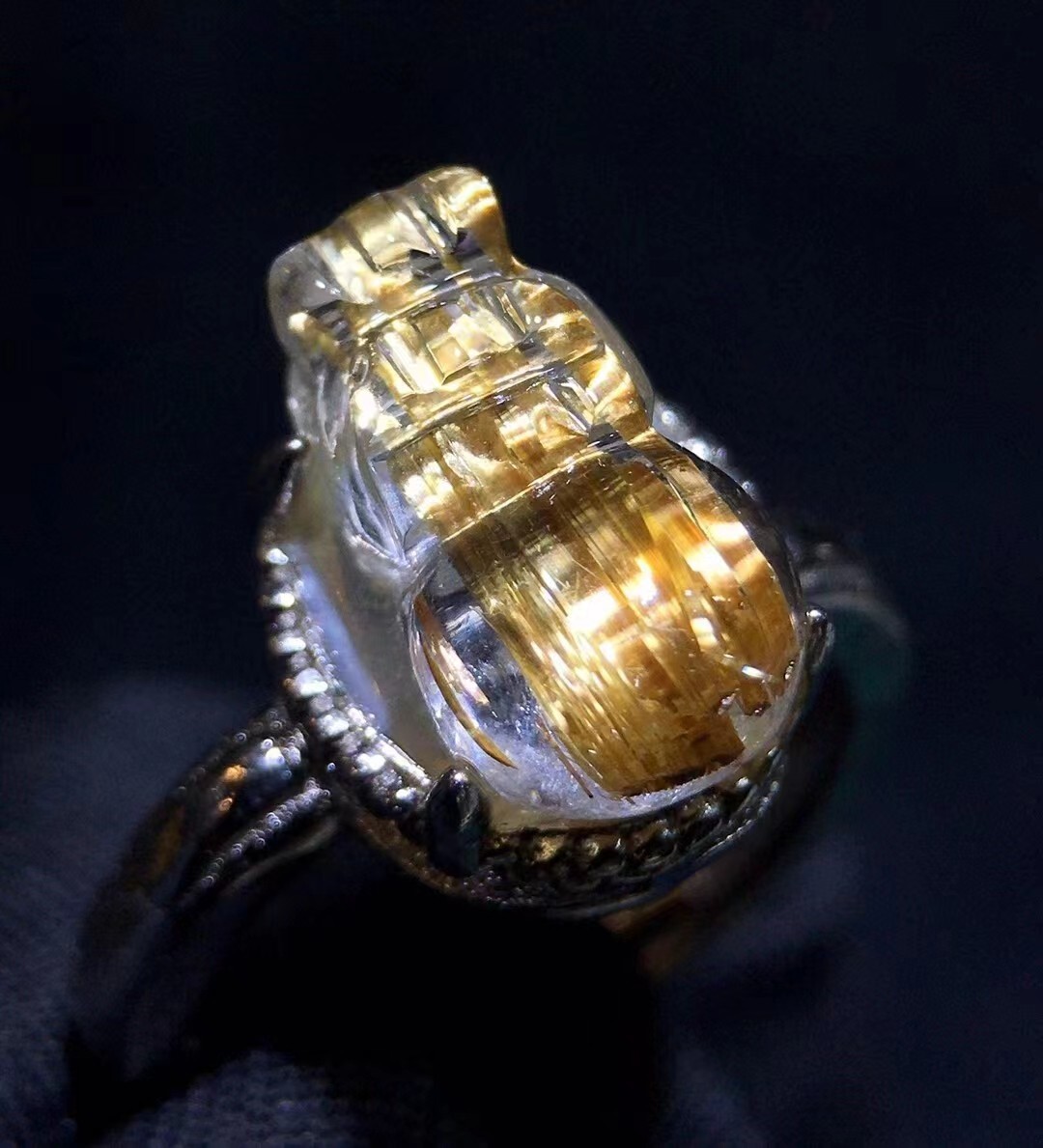 Natural Titanium Gold Rutilated Quartz Crystal ring pixiu 13*7mm Adjustable