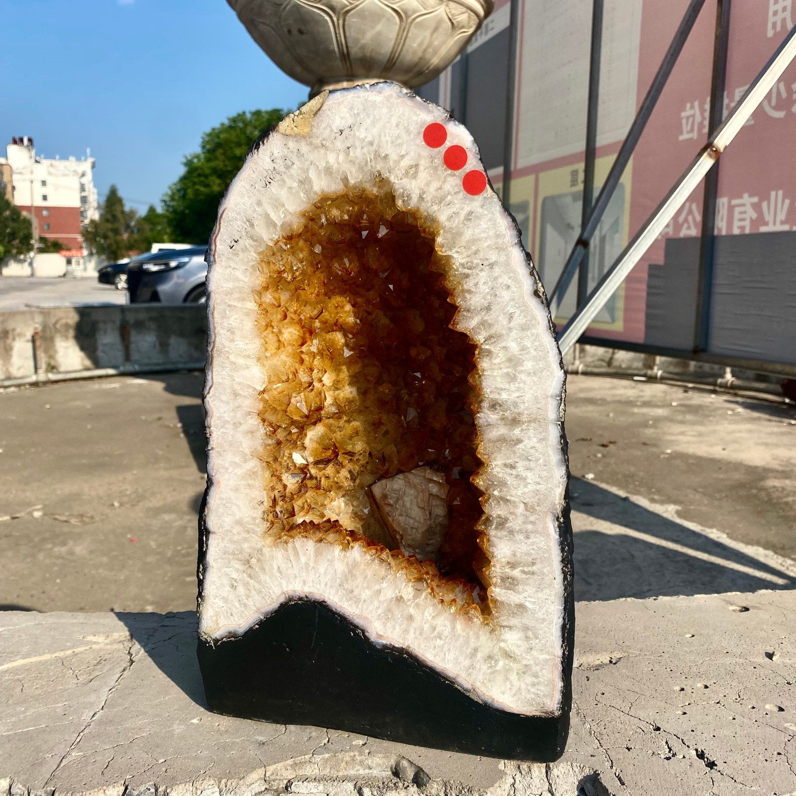 62LB Natural High grade rare citrine Crystal Church Cathedral Geode geode