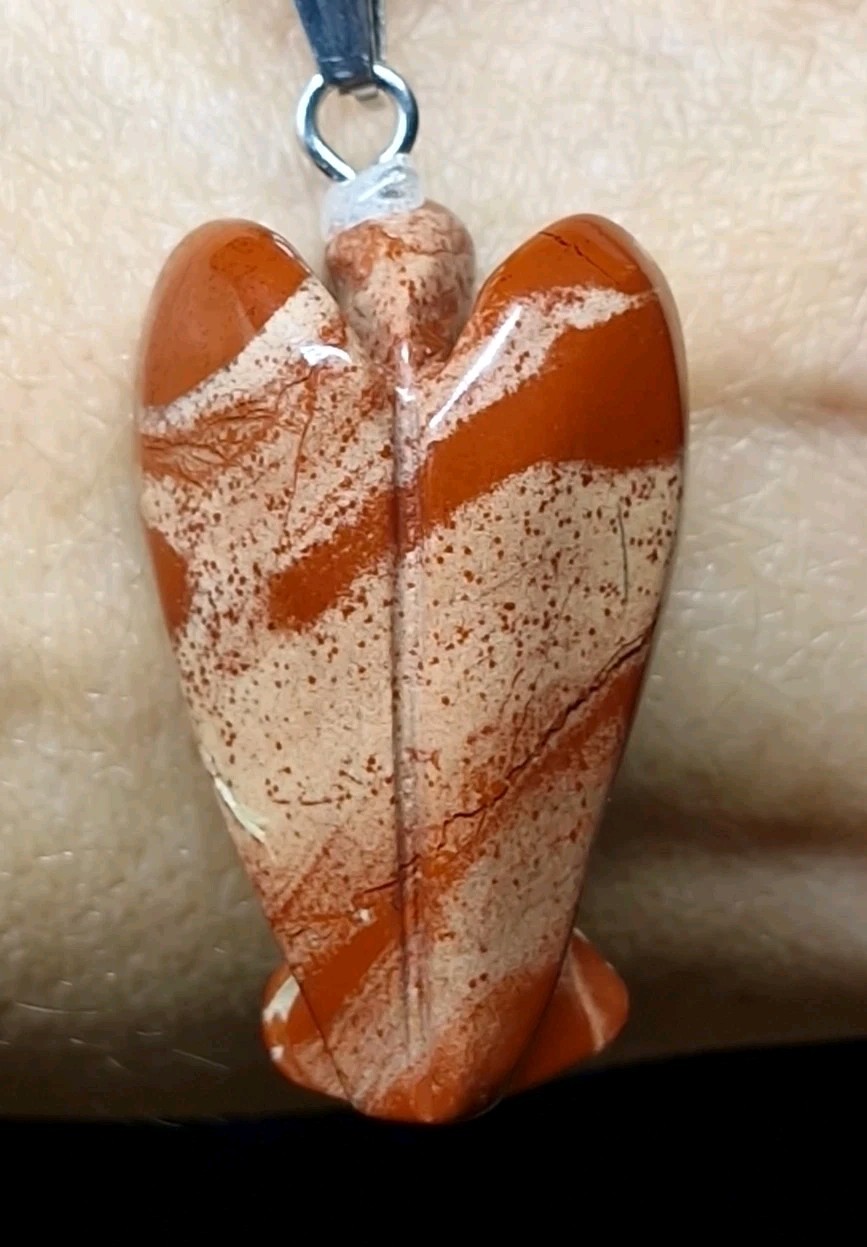 Red Jasper Crystal 3.5cm Angel Pendant On Stainless Steel Twist Chain