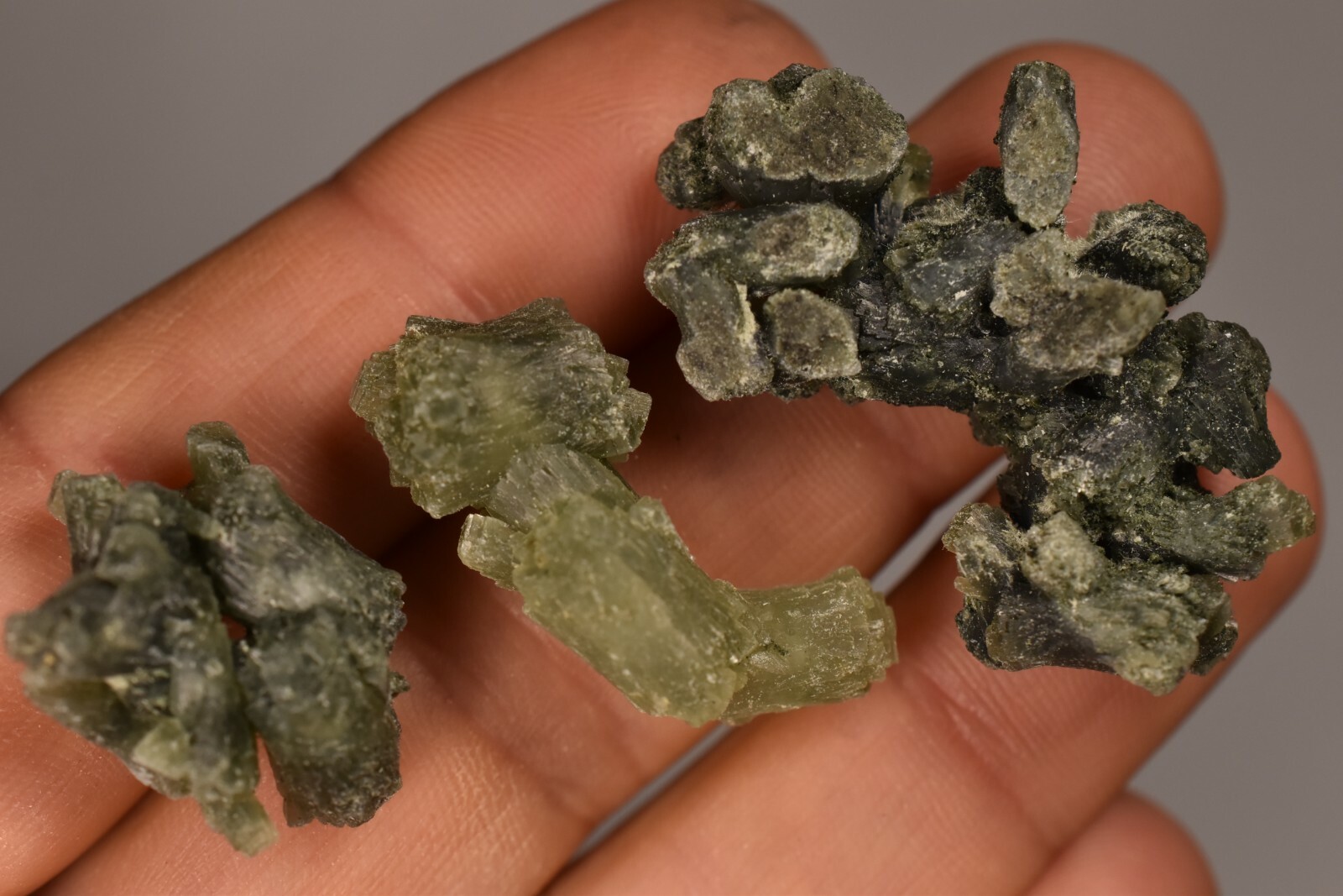 3 *GREEN PREHNITE* Specimen 2-4cm 19.4g Natural Crystal Cluster Rough