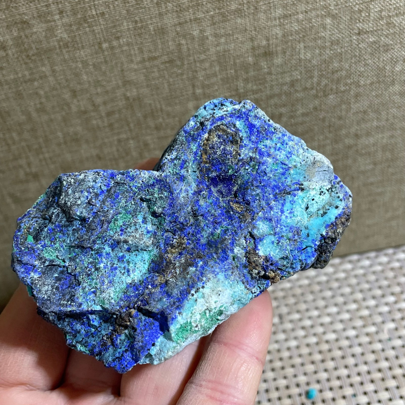 Restoration of Blue Copper Ore Quartz Crystal Mineral Samples 153g