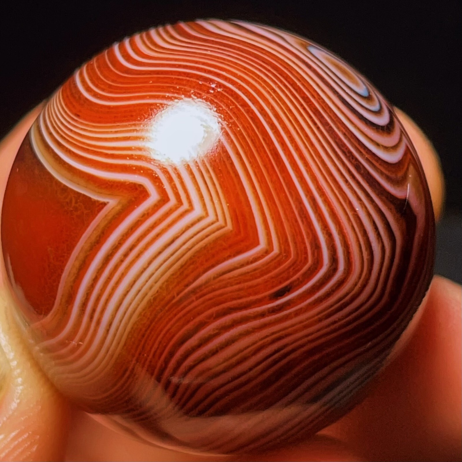 TOP 61G Natural Polished Silk Banded Agate Sphere Ball Crystal Healing L4429