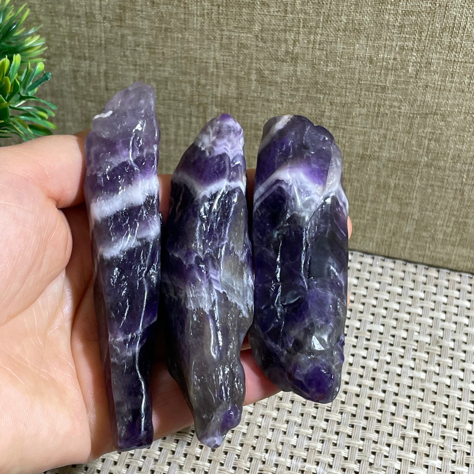 3pcs 198g Natural Dreamy Amethyst Crushed stone crystal Energy Mineral Specimen