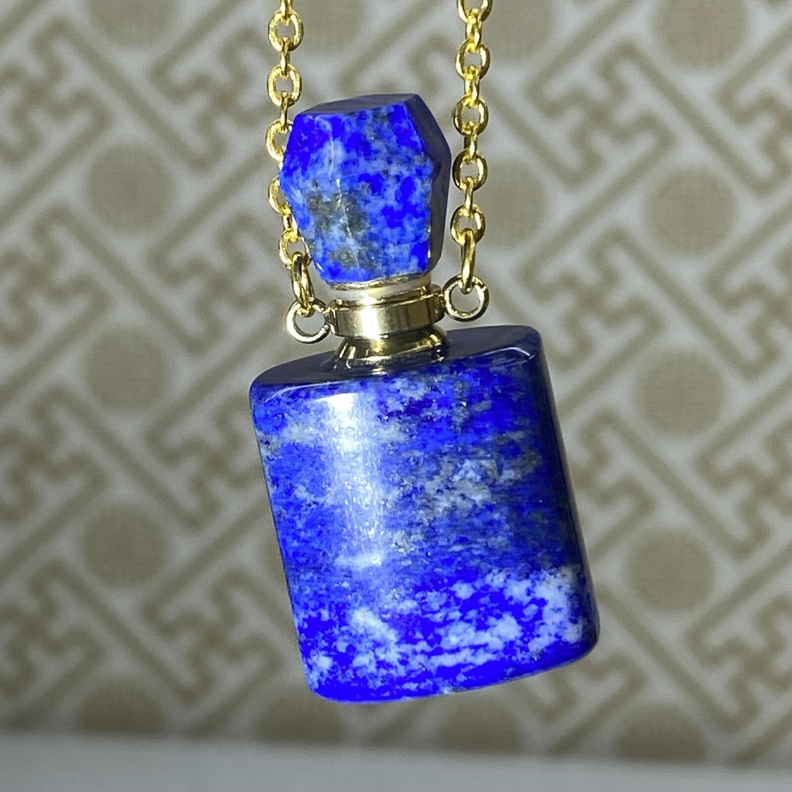 1pc Wholesale Natural Lapis lazuli Perfume Bottles Quartz Crystal Pendant gem
