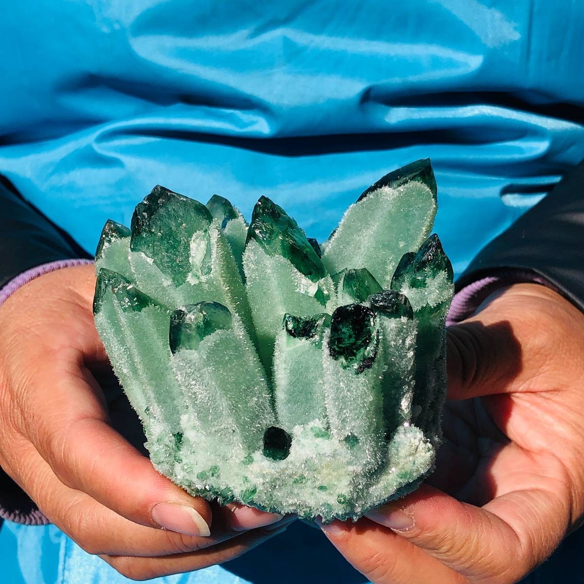 4 piece Lab-Grown Green Crystal Clusters Healing Energy Home Decor 4.11LB