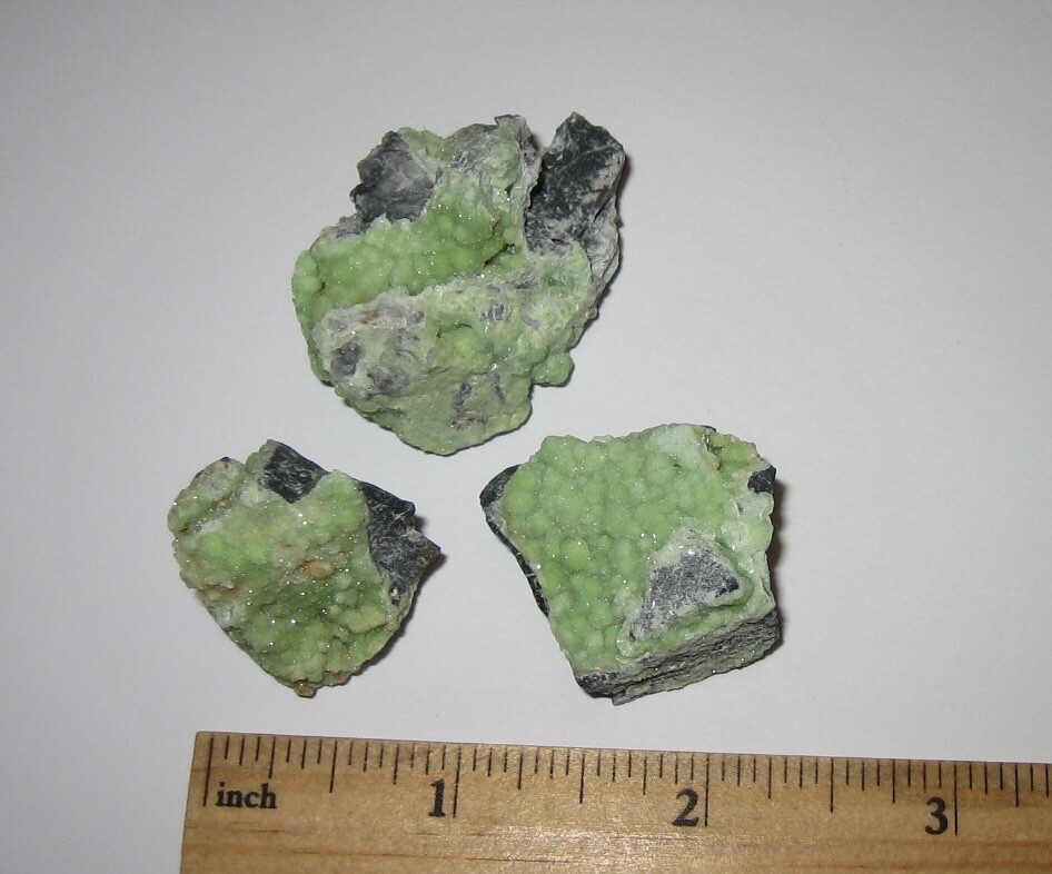 3pc BEAUTIFUL NATURAL 0.9″- 1.5″ LIGHT GREEN WAVELLITE CRYSTAL CLUSTERS ~ 51g *1