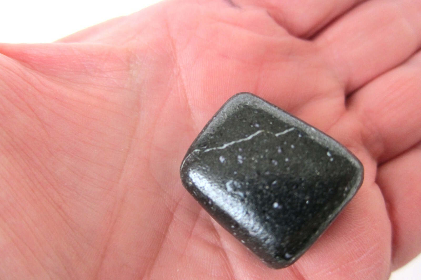 Kammererite Tumbled Stone 30g 22mm 1inch Reiki Healing Crystal Rare Third Eye