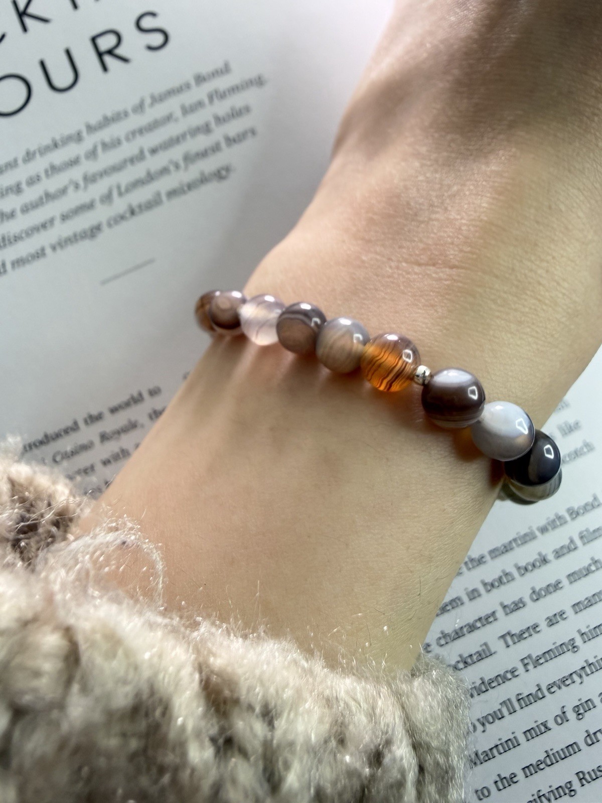 Natural Botswana Agate Bracelet | Neutral Earth Tone Gemstone Bracelet 6mm