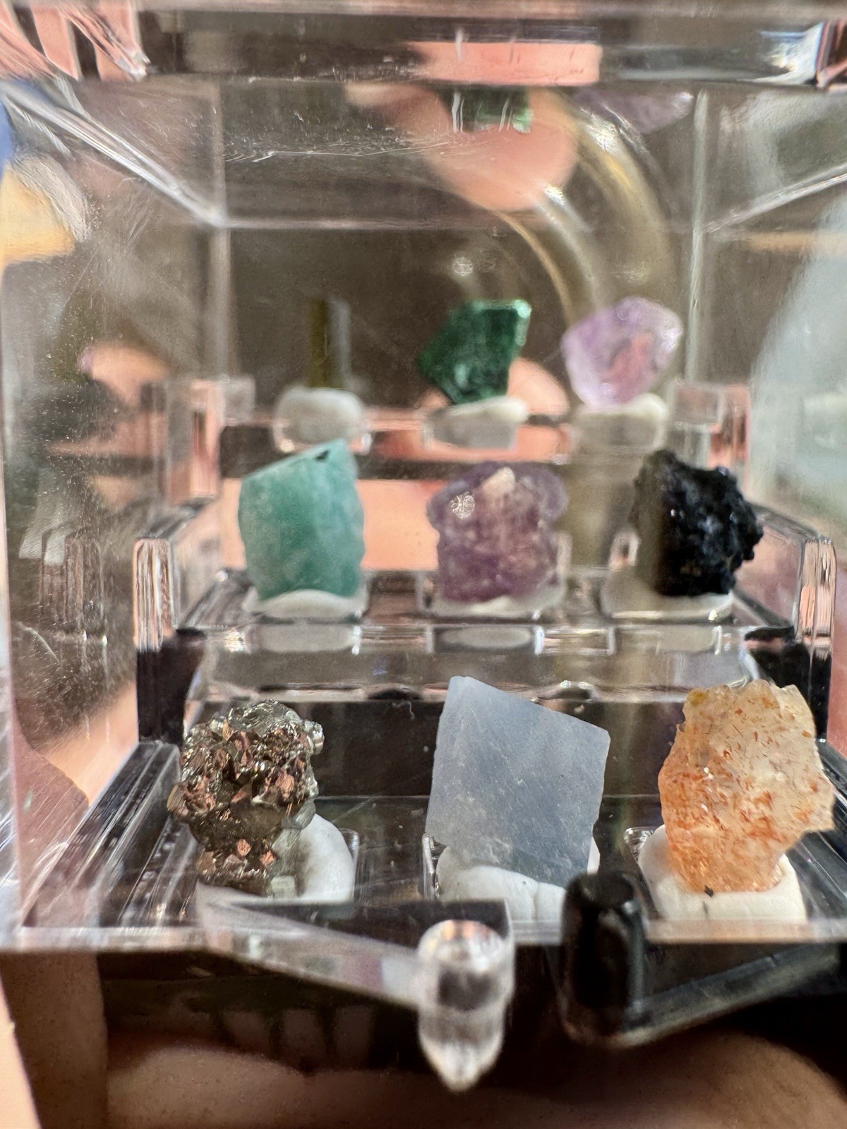 Collection If 9 Mini Specimens In Perky Box. See Stones In Description