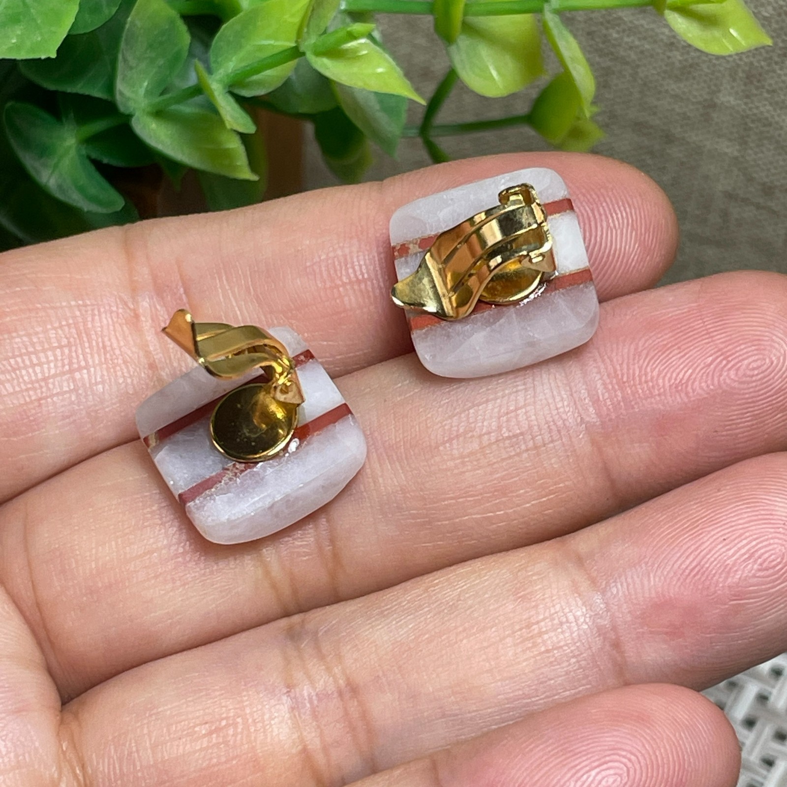 Vintage earring clip – Cut stone Clip On Earrings Womens E3741