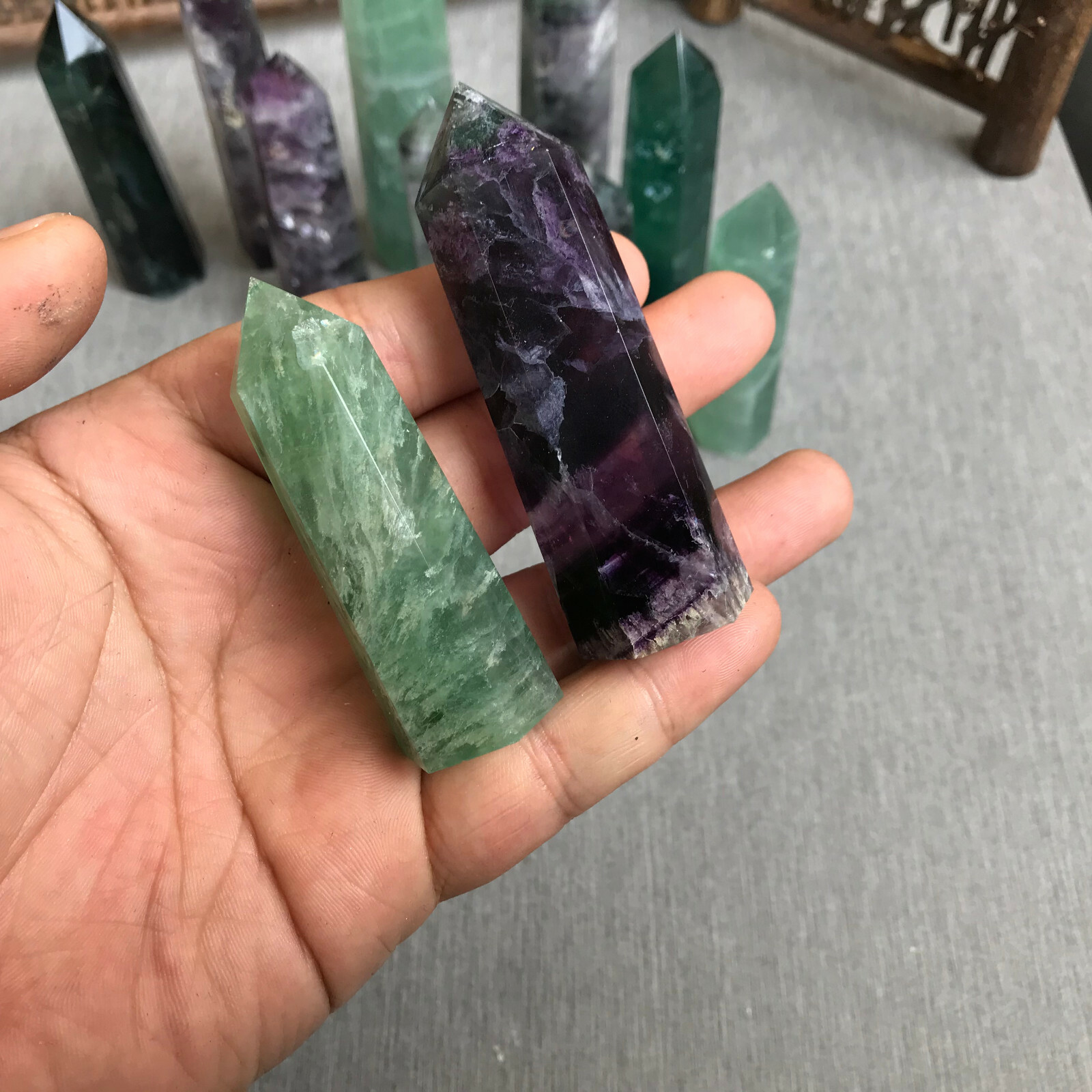 2.2LB natural fluorite quartz crystal obelisk wand point healing 55-100mm