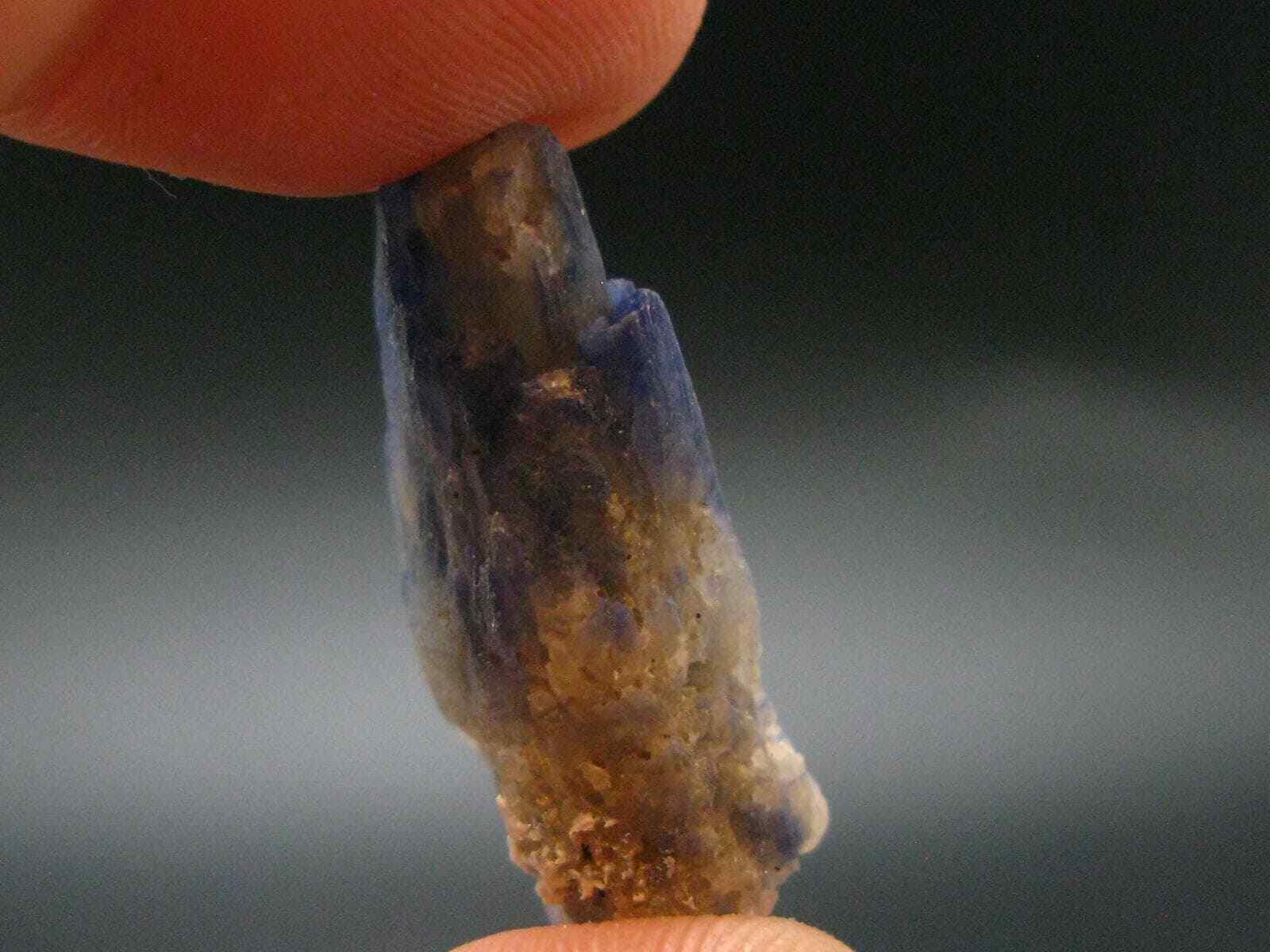 Gem Blue Sapphire Crystal From Sri Lanka – 1.0″ – 20.30 Carats