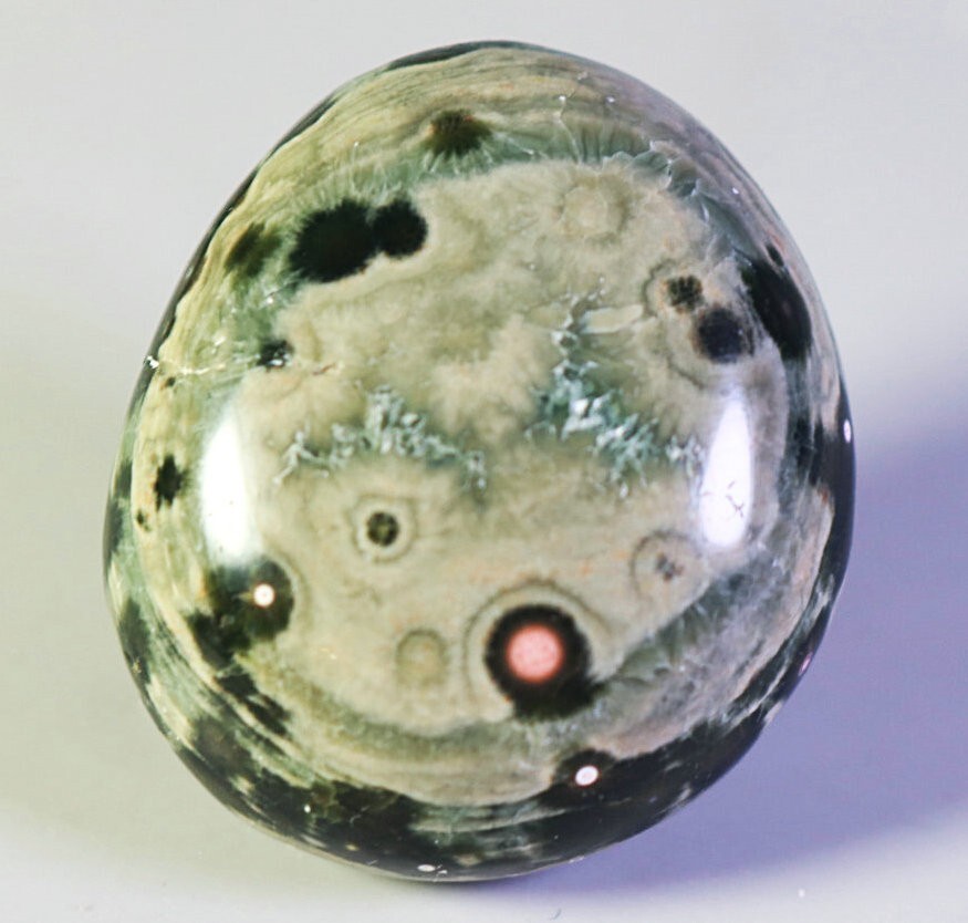 Top ! Natural Round Eye Ocean Jasper Agate Quartz Crystal Plam Stone Specimen