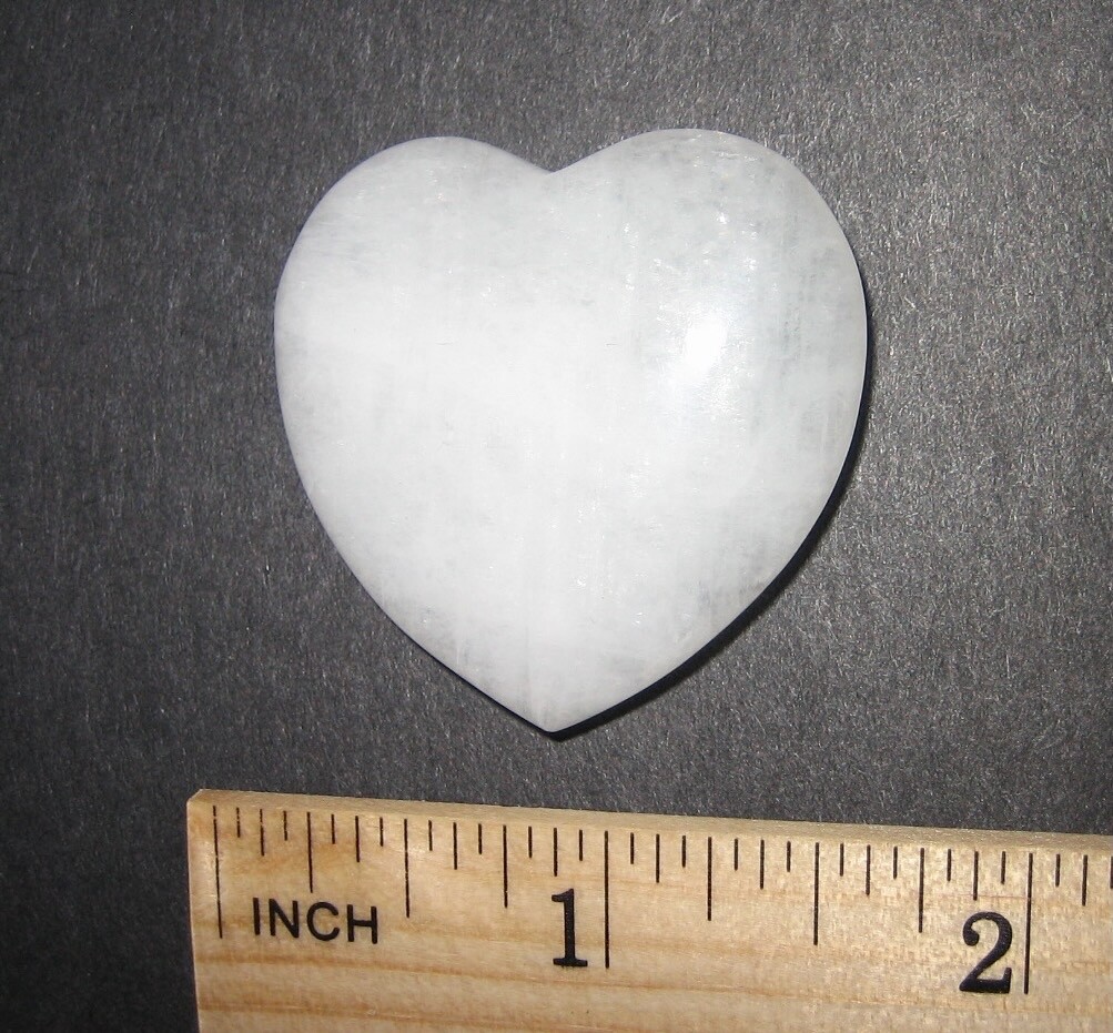 40mm HIGH QUALITY POLISHED NATURAL CRYOLITE STONE HEART GREENLAND ~ 26.8grams *2