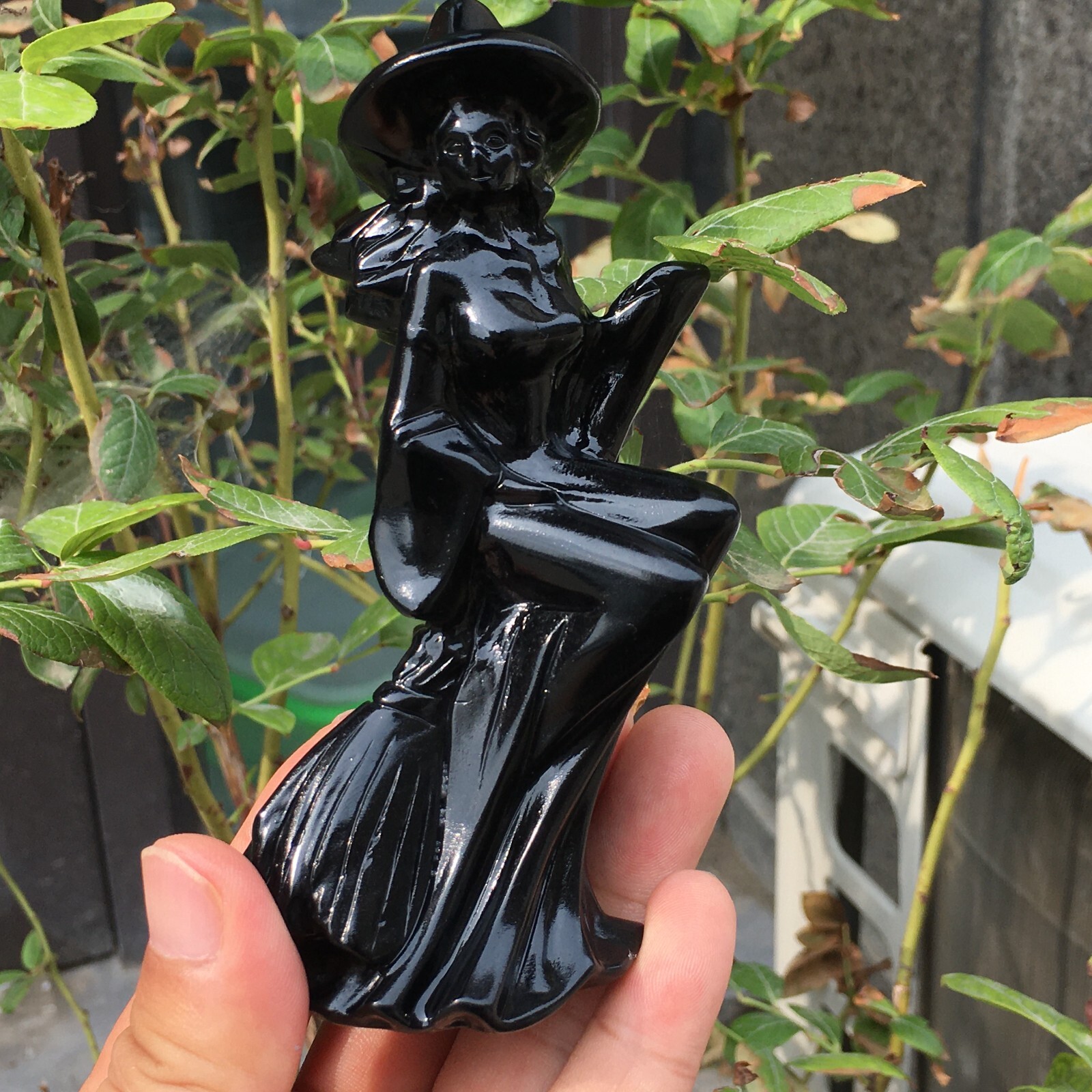 4.7” Natural obsidian Quartz carved crystal Halloween Witch skull reiki healing