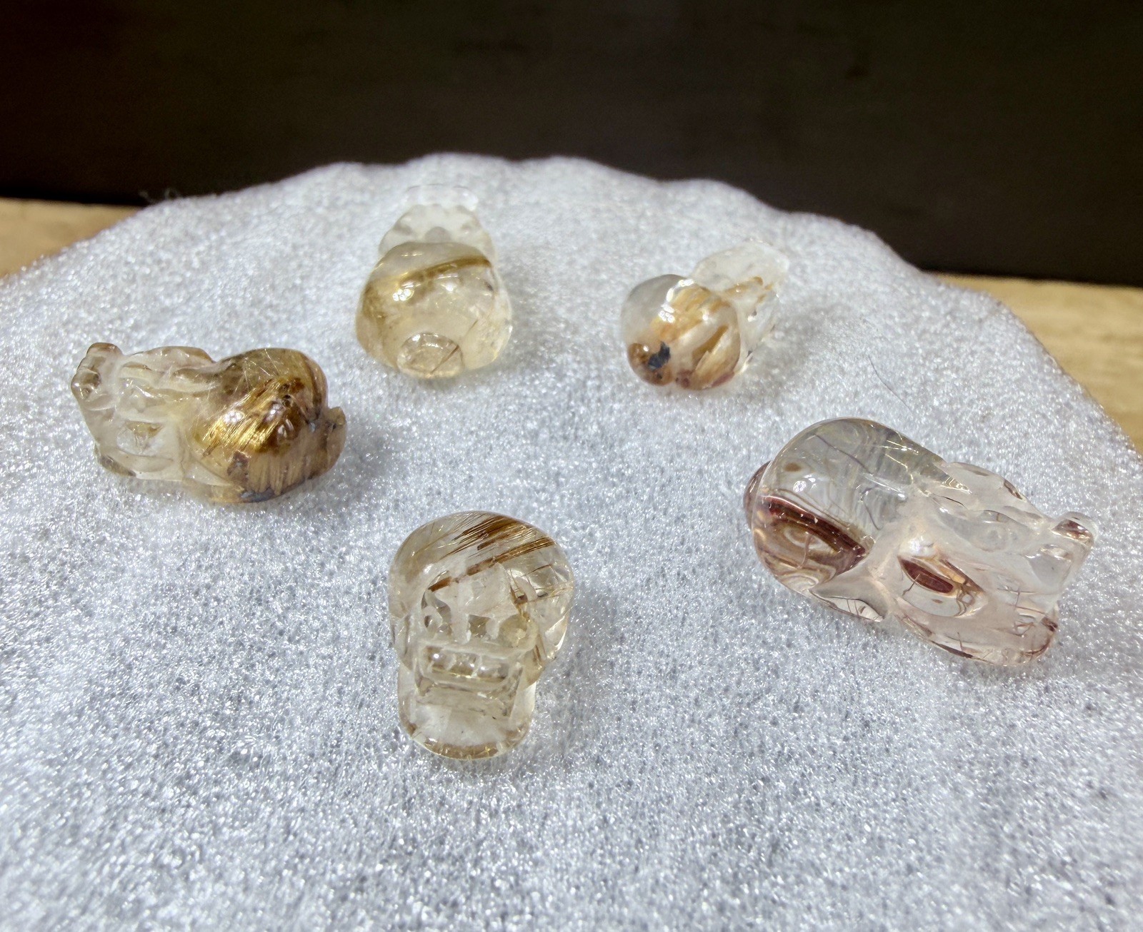 Crystal Golden Rutile Quartz Tiny Pixiu Carving Chinese Feng shui collect Mini