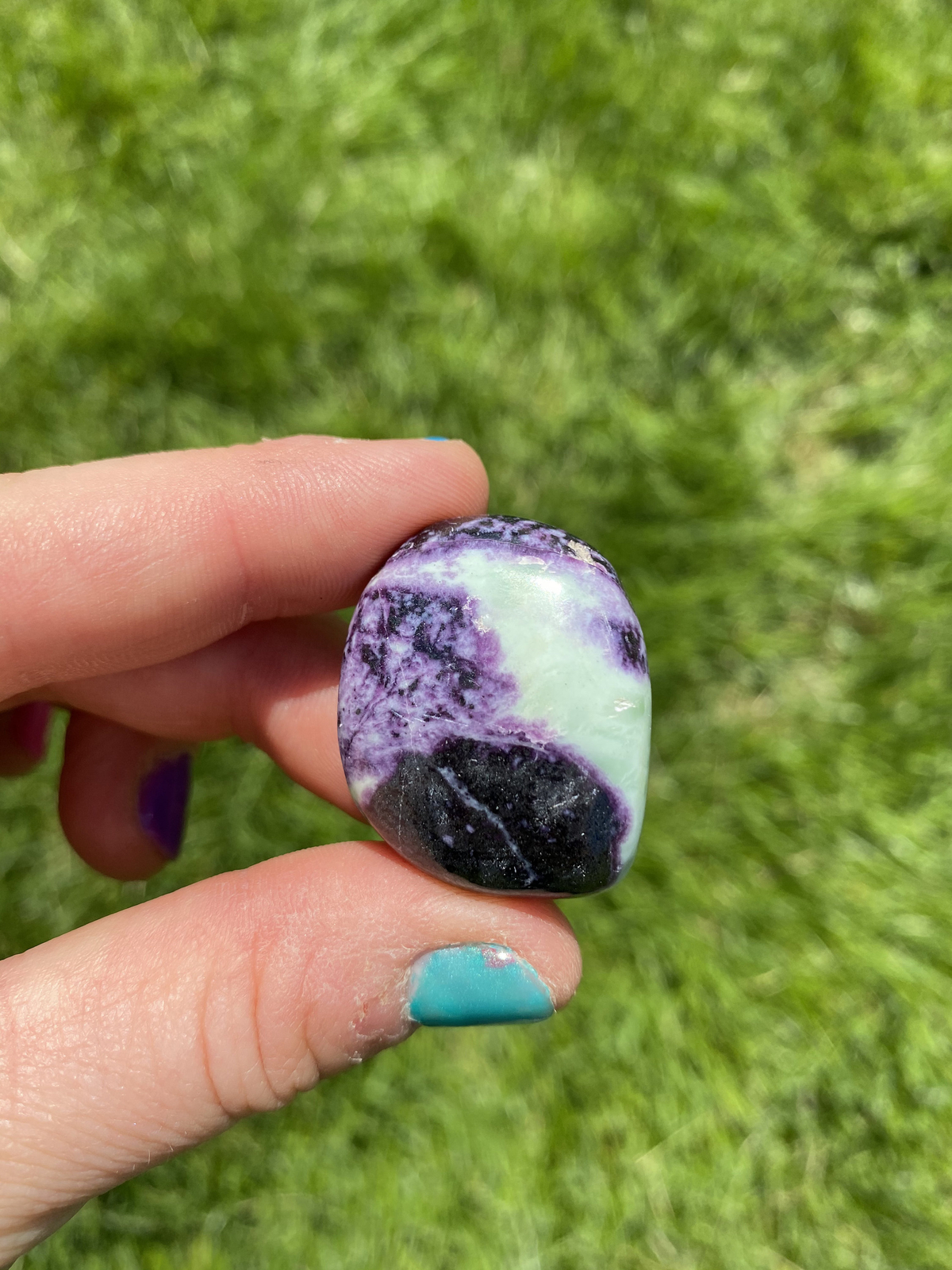 Kammererite Tumbled Stone – Natural Kammererite Crystal from Turkey, Rare Stone