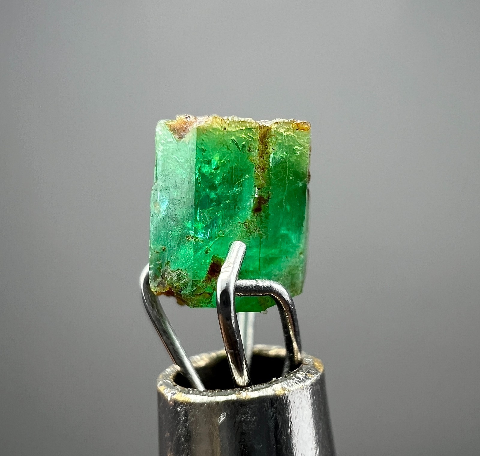 Panjshir Emerald Rough Lot Afghanistan | Untreated Green Emerald Crystals_135 Ct