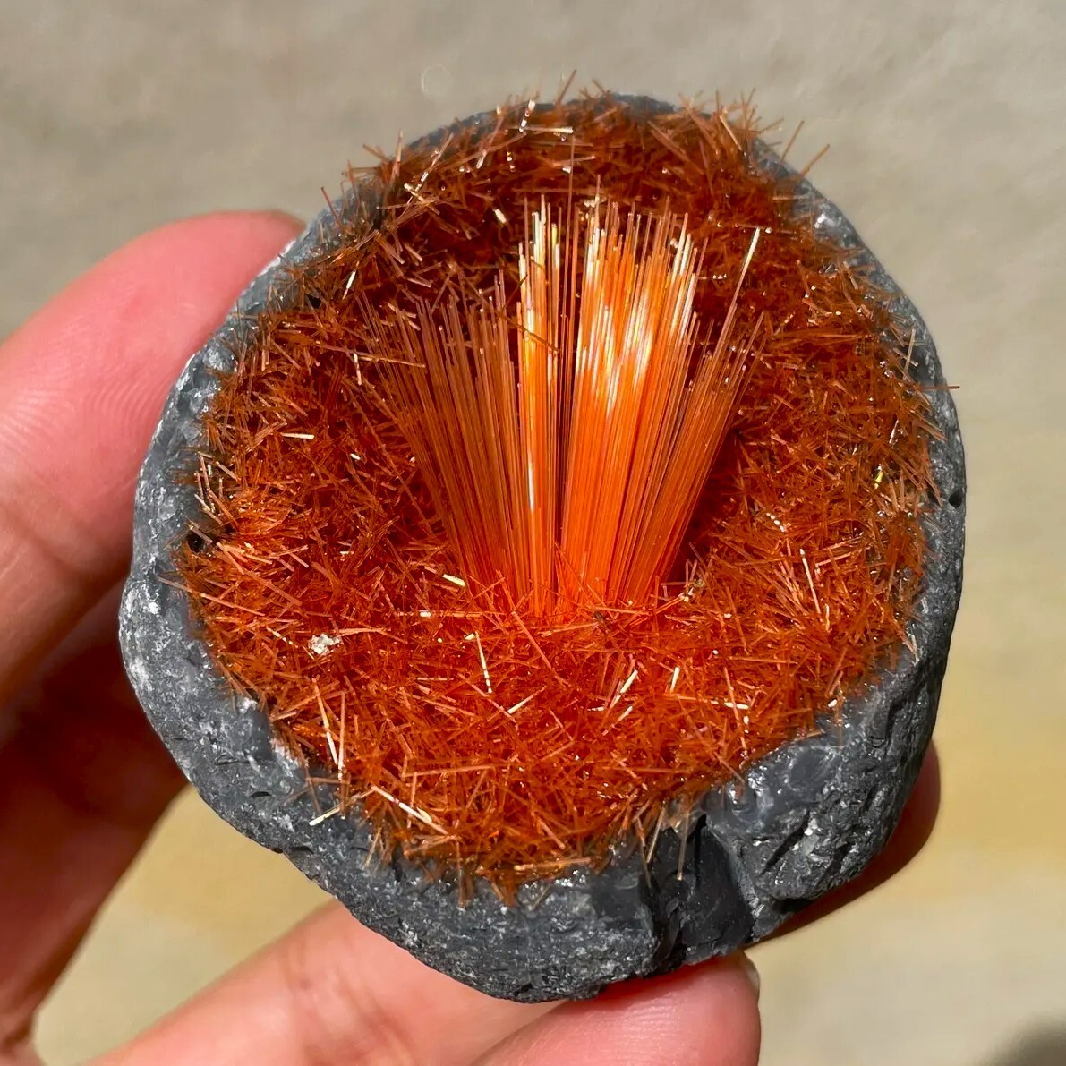 50-80G Meteorite Specimen Quartz Crystal Goethite Orange Copper Ore Decor Gifts