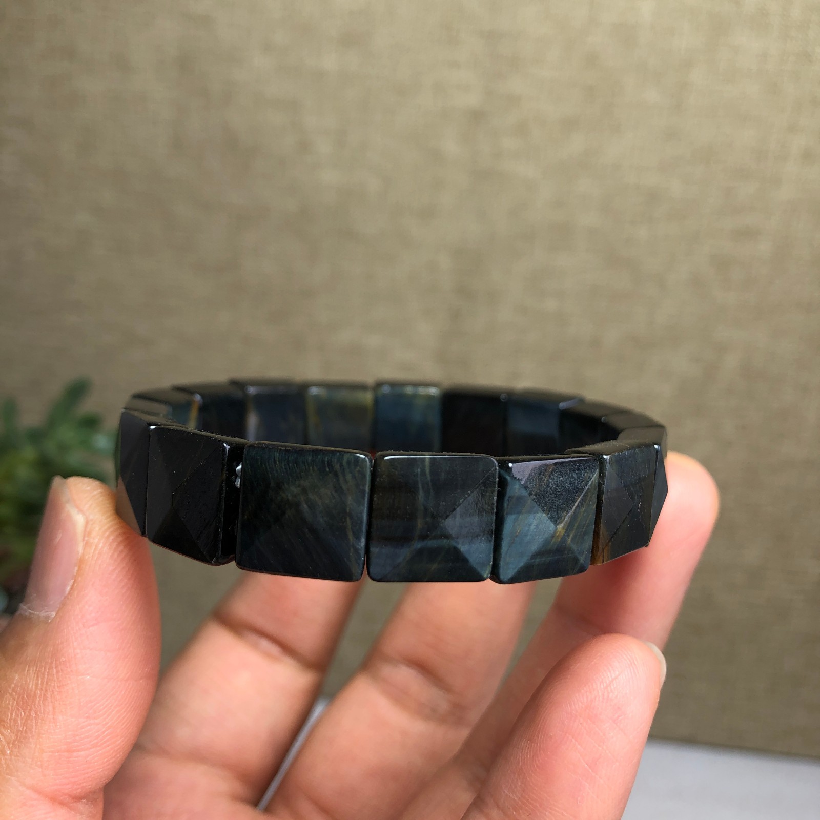 Natural Tiger’s Eye Stone Bracelet Brown Gemstone Stretch Bracelet Handmade 6155