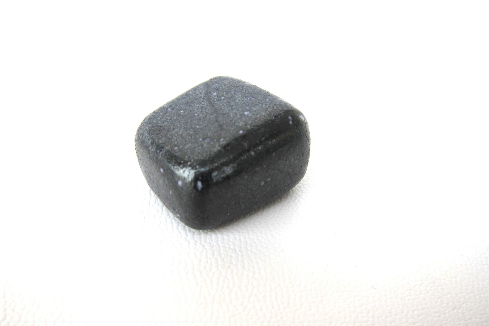 Kammererite Tumbled Stone 30g 22mm 1inch Reiki Healing Crystal Rare Third Eye