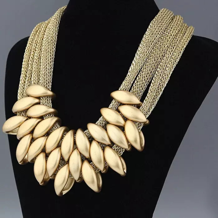 Women’s Fashion Jewelry Gold Boho Luxury Chunky Collar Statement Necklace 1PC