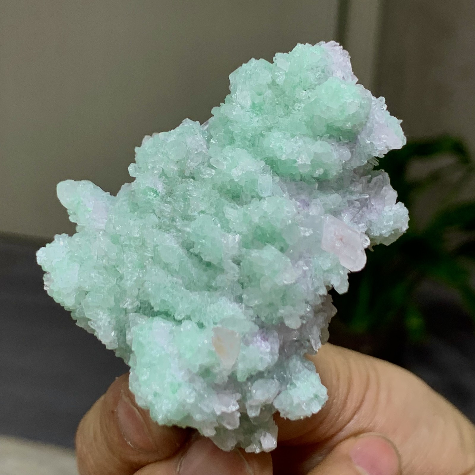 90G Rare green Phantom Strawberry Crystal Clusters Mineral Specimen
