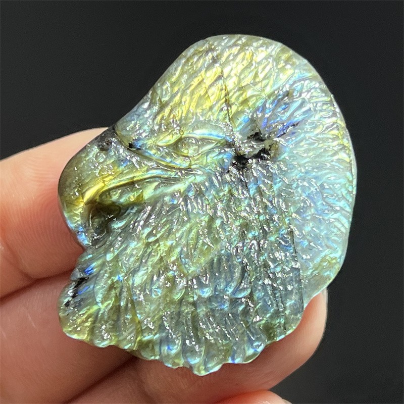 Top Natural colorful labradorite eagle skull quartz crystal skull Random 1pc