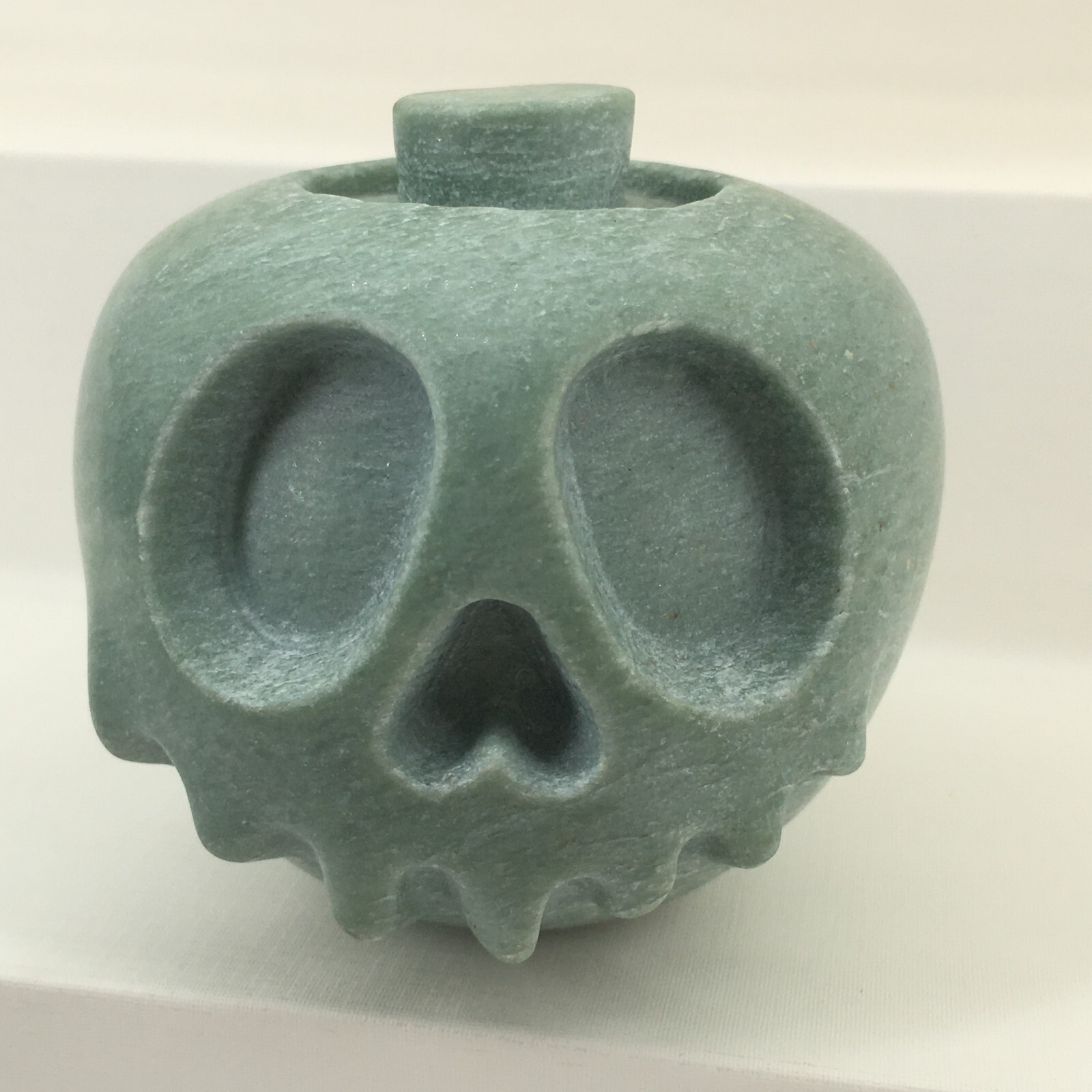1pc Natural jade Quartz hand Carved apple skull crystal Reiki healing