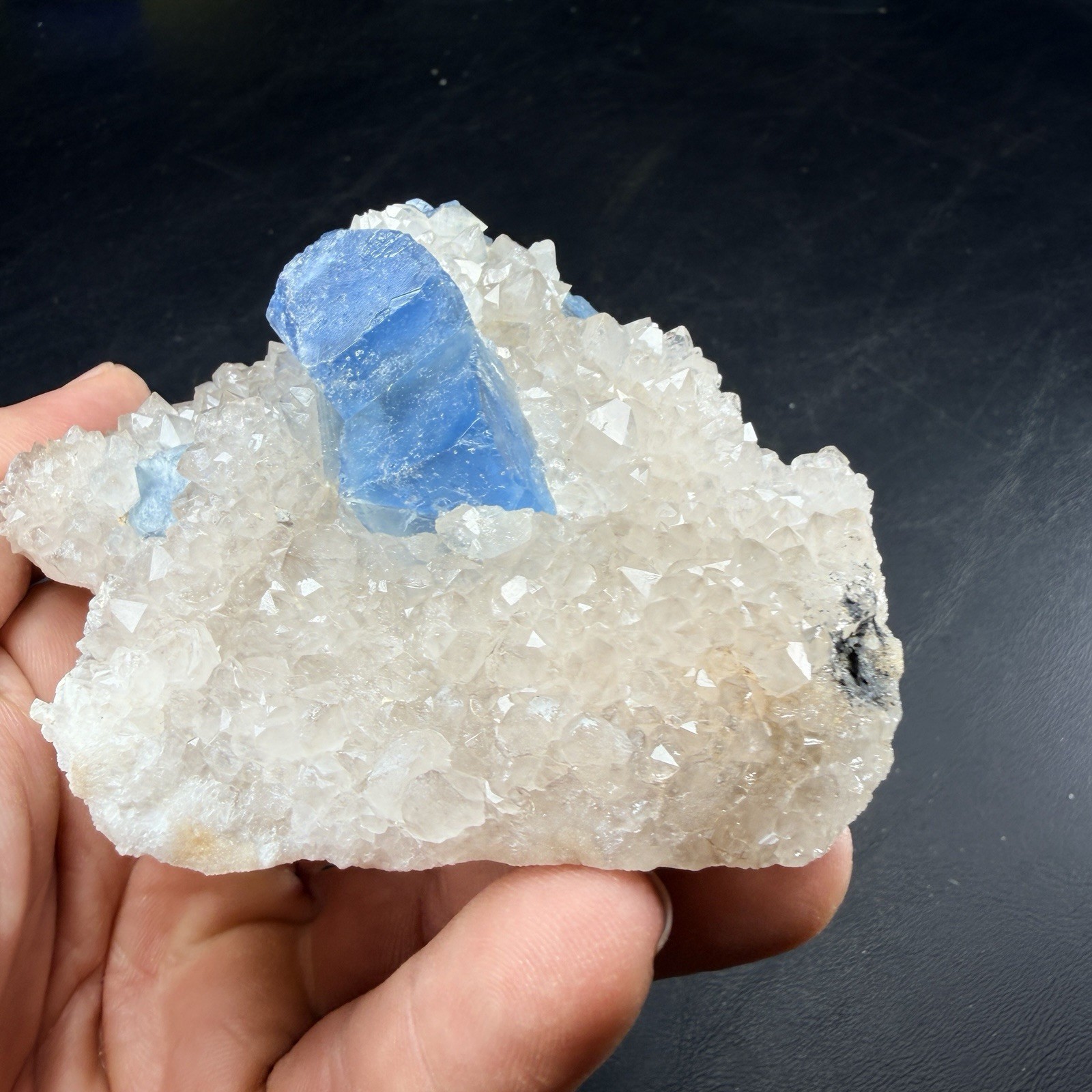 Blue Fluorite Crystals on Quartz Crystal Cluster / New Mexico *VIDEO*