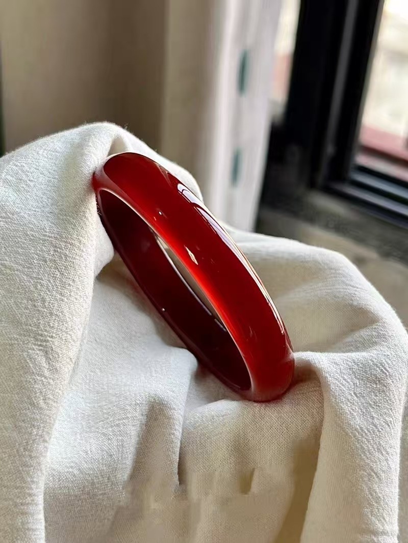 Natural red Carnelian Agate Bracelet 60mm