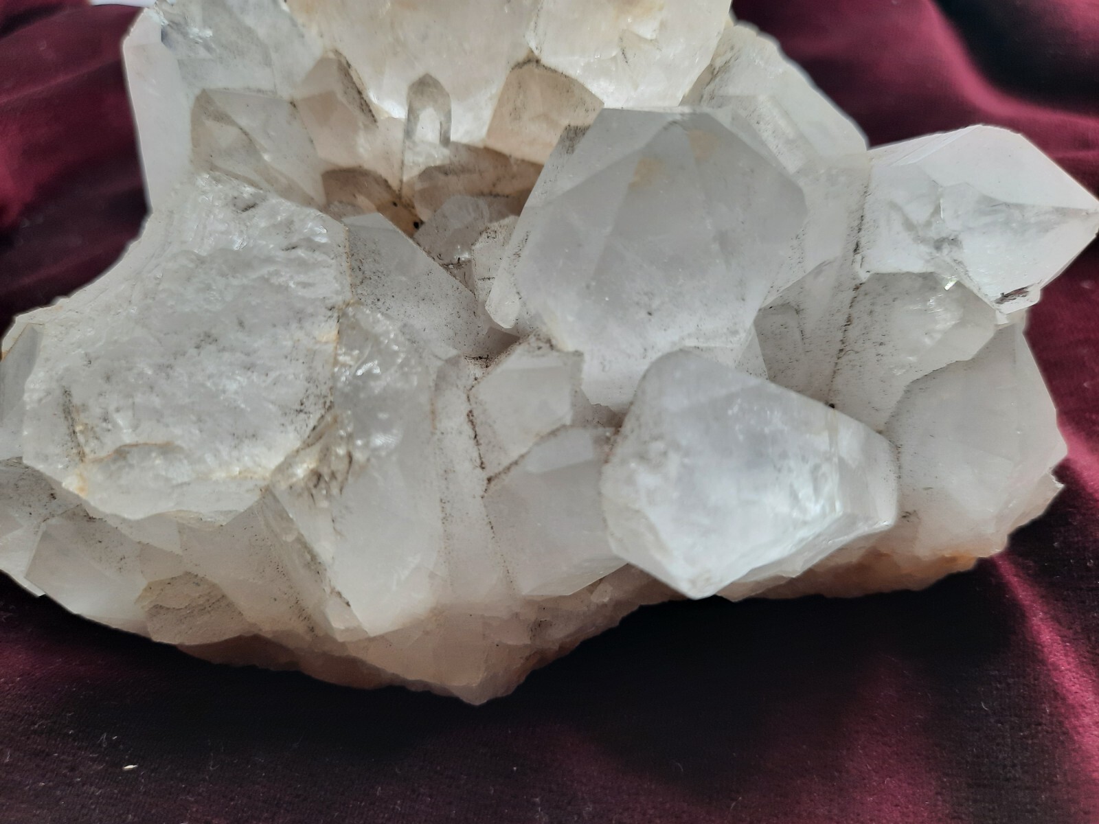 Quartz Crystals Cluster Arkansas rocks minerals decorative 5 x 4 x 2 3/4 inches