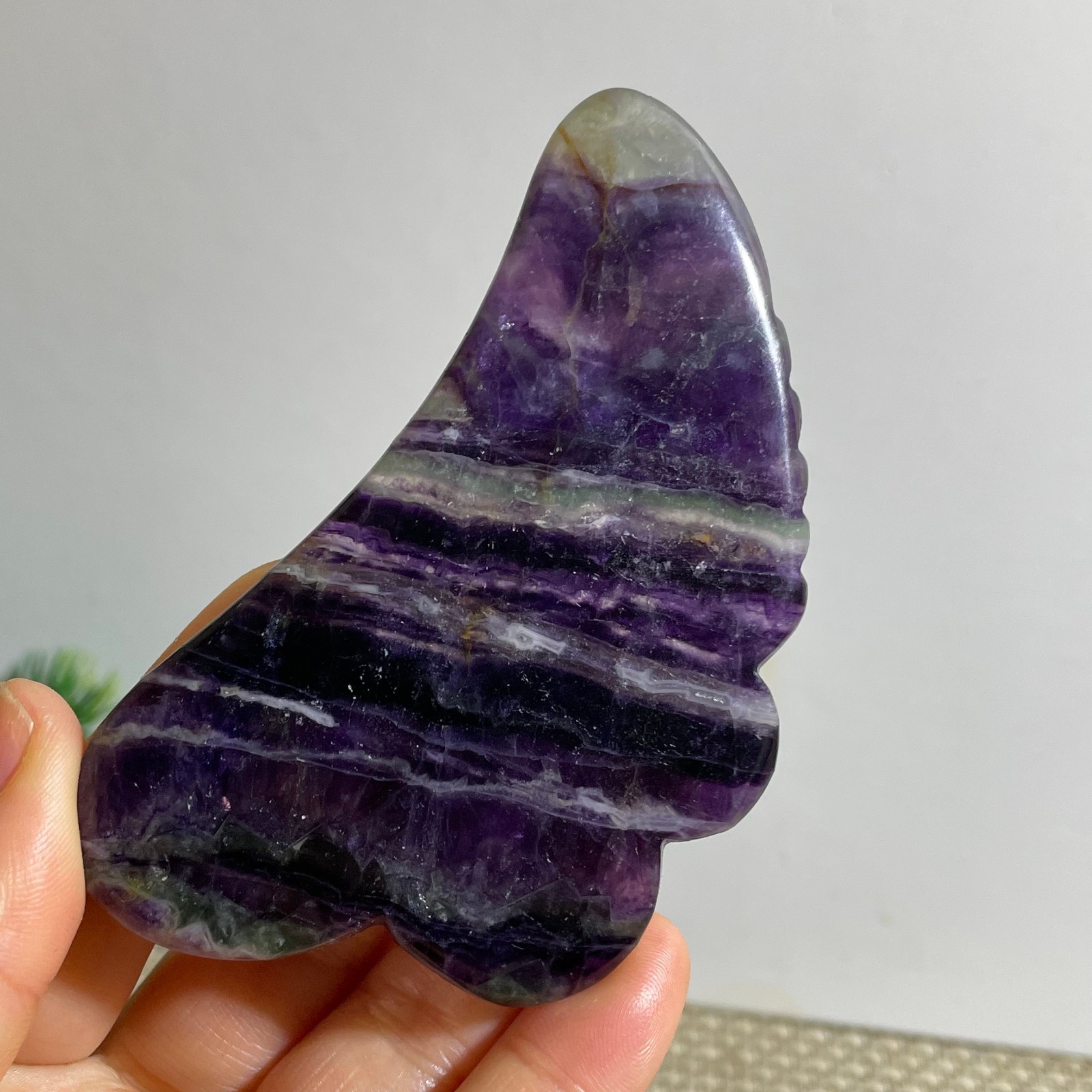 81g beautiful Rainbow Fluorite Rough stone specimens cure