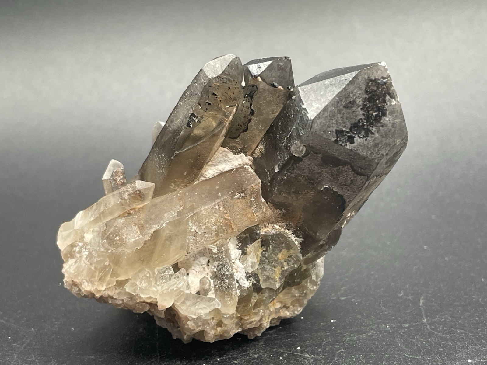 Smoky Quartz Cluster 86g