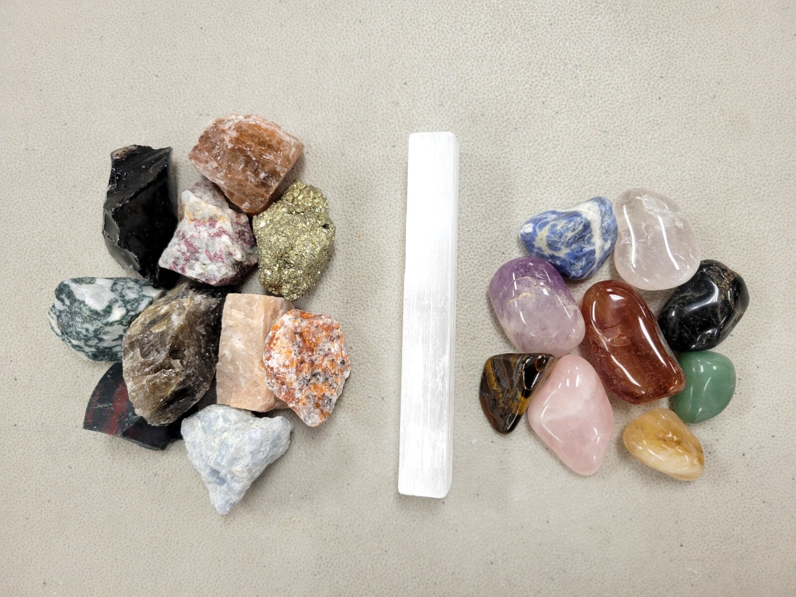 20 PCS Crystal Starter Set, Mixed Healing Crystals Natural Gemstones Collection
