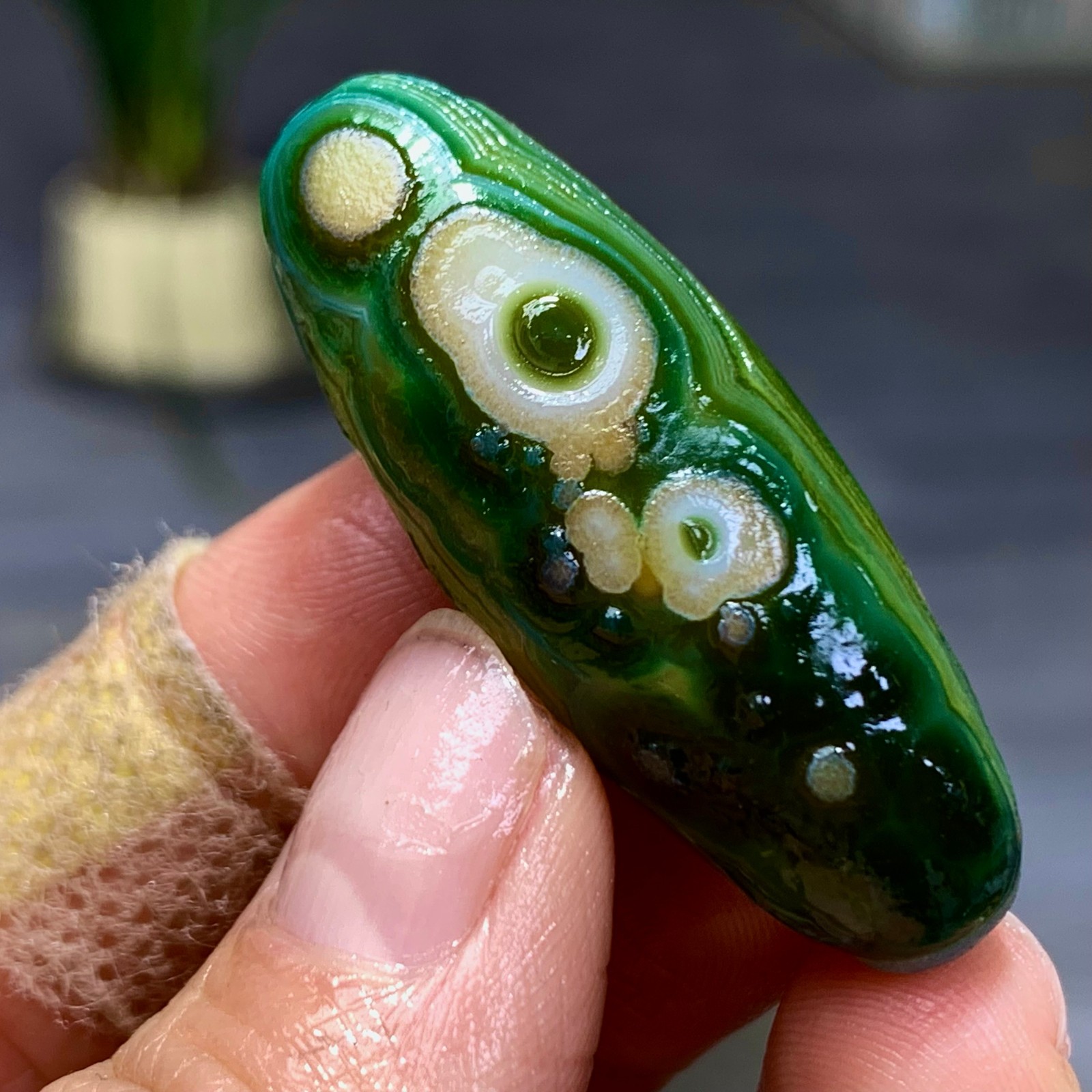 13G Rare! Natural Gobi Agate eye Raw Stone/Crystal Palm Stone Madagascar
