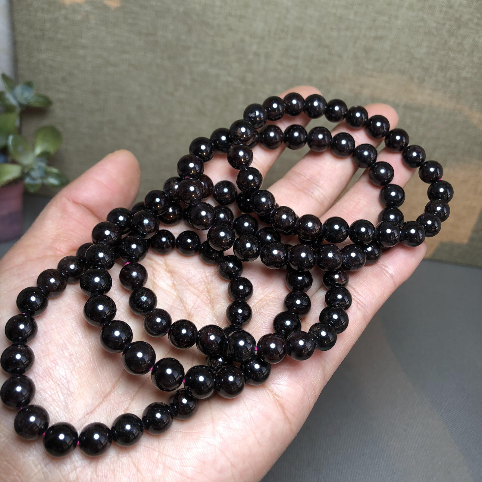 8mm Natural Garnet gemstone quartz Crystal chain bracelet Specimen 1pcs A122103