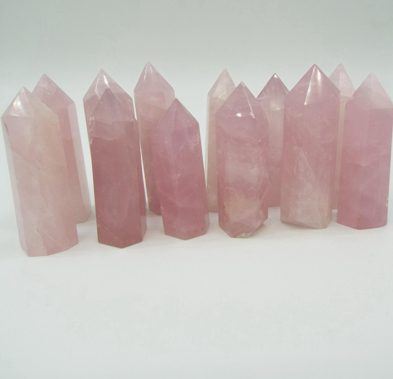10Pcs/Lot 4-5cm Natural Rose Quartz Crystal Point Wand Rock Stone Healing Reiki
