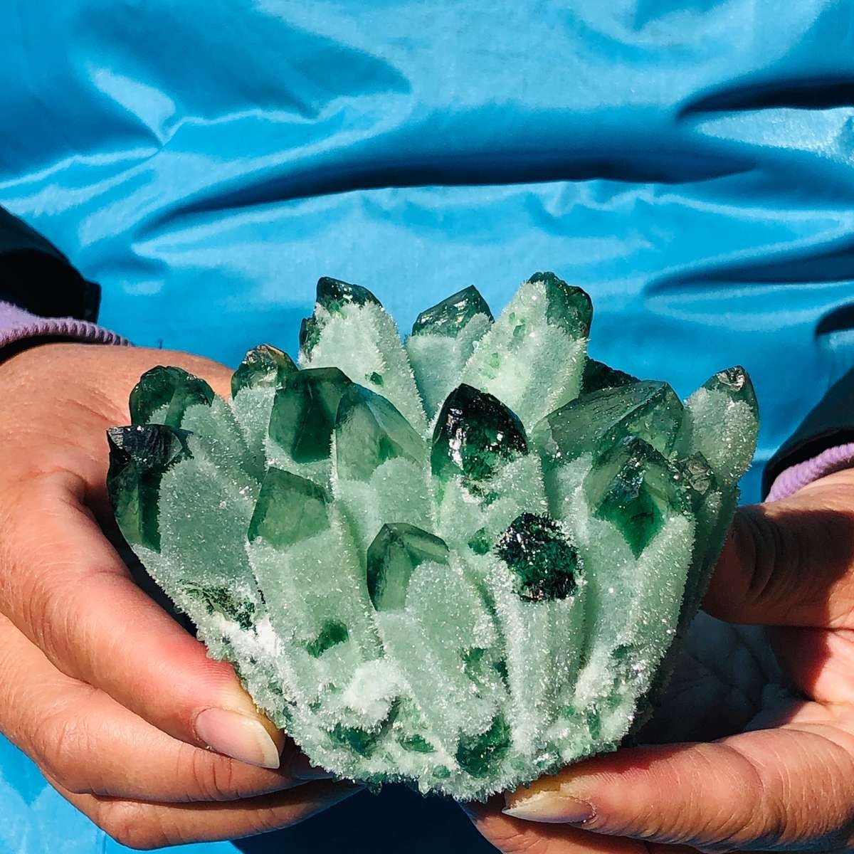 4 piece Lab-Grown Green Crystal Clusters Healing Energy Home Decor 4LB