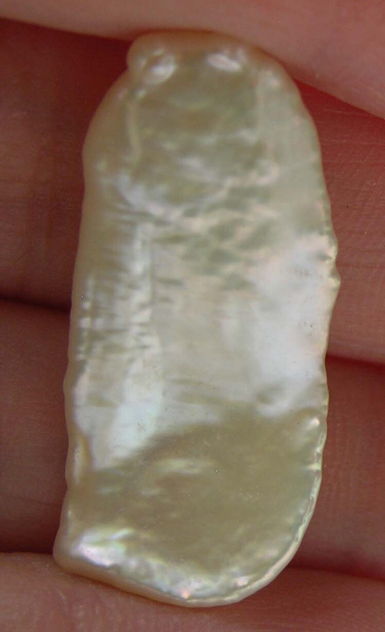 #35 9.00ct Asia 100% Natural Raw Rough Uncut Pearl Crystal Specimen 1.80g 26mm