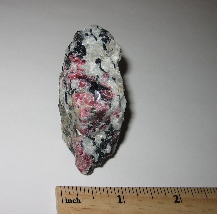 1.6″ RARE NATURAL ROUGH EUDIALYTE CRYSTAL MINERAL FROM QUEBEC, CANADA ~ 70.9g *4